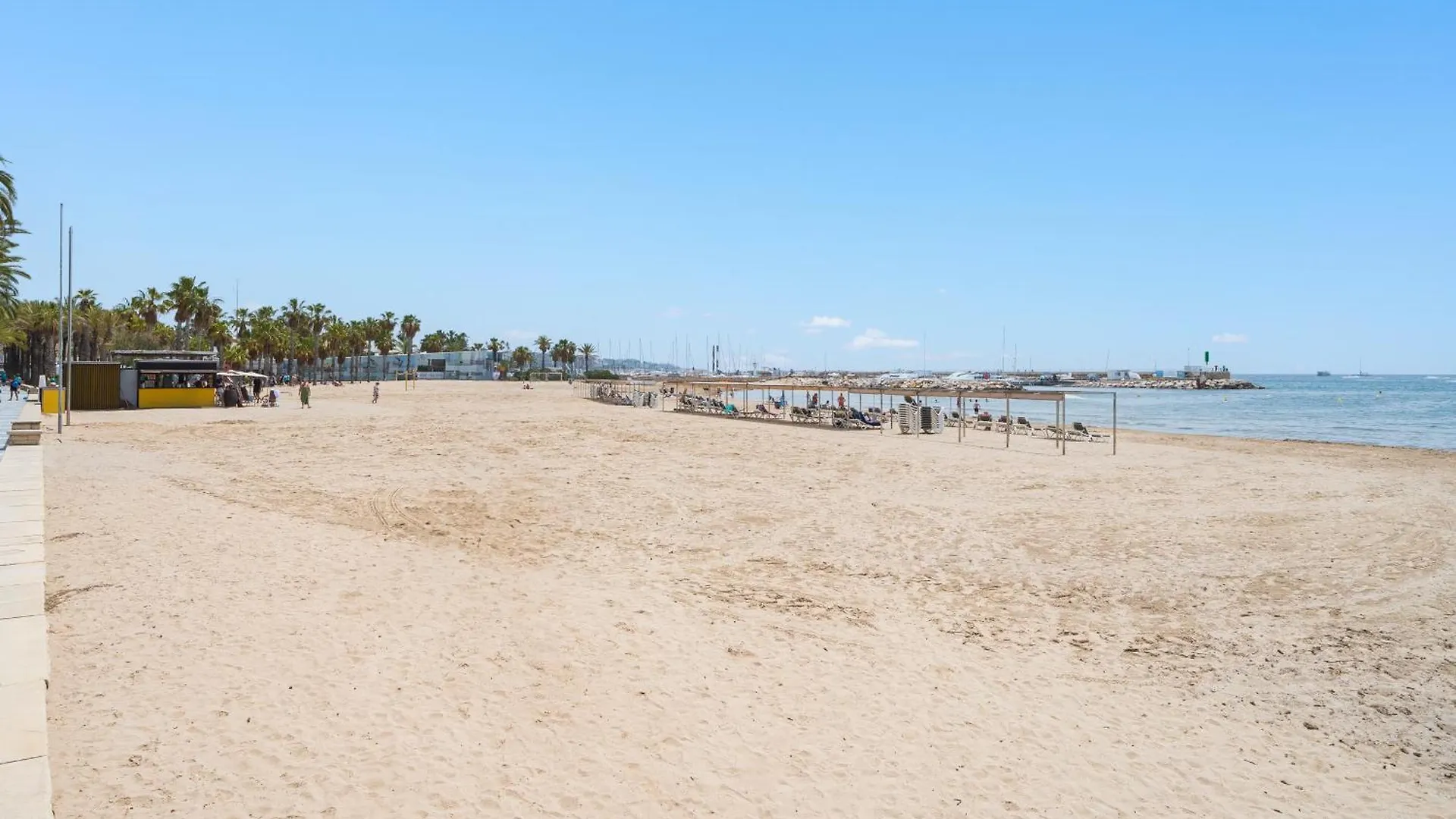 Luxury Apartment With Sea View And Parking Salou