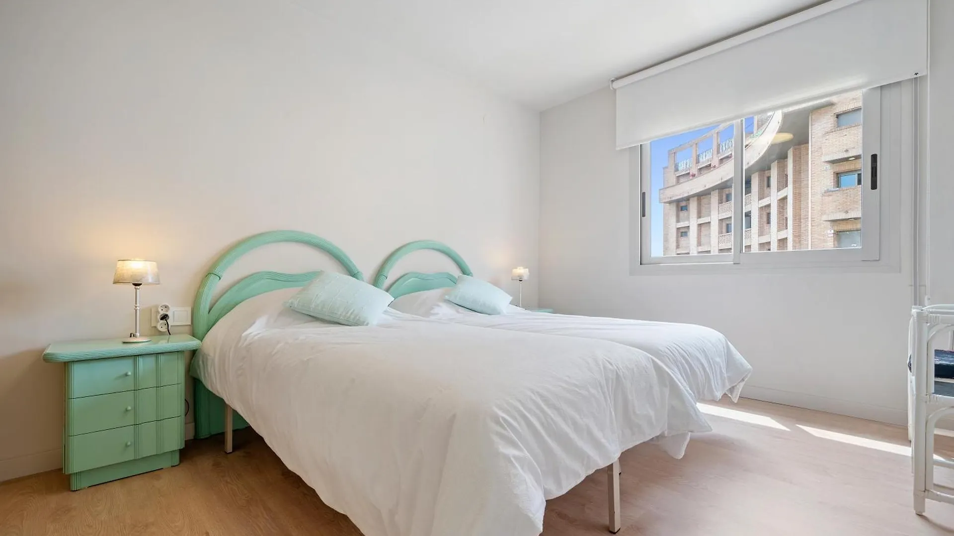 Luxury Apartment With Sea View And Parking Salou