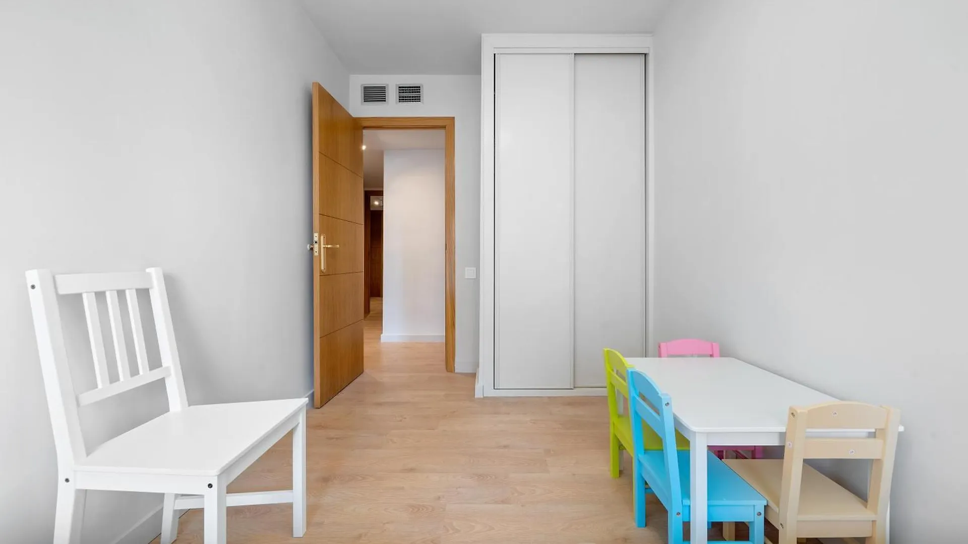 Luxury Apartment With Sea View And Parking Salou