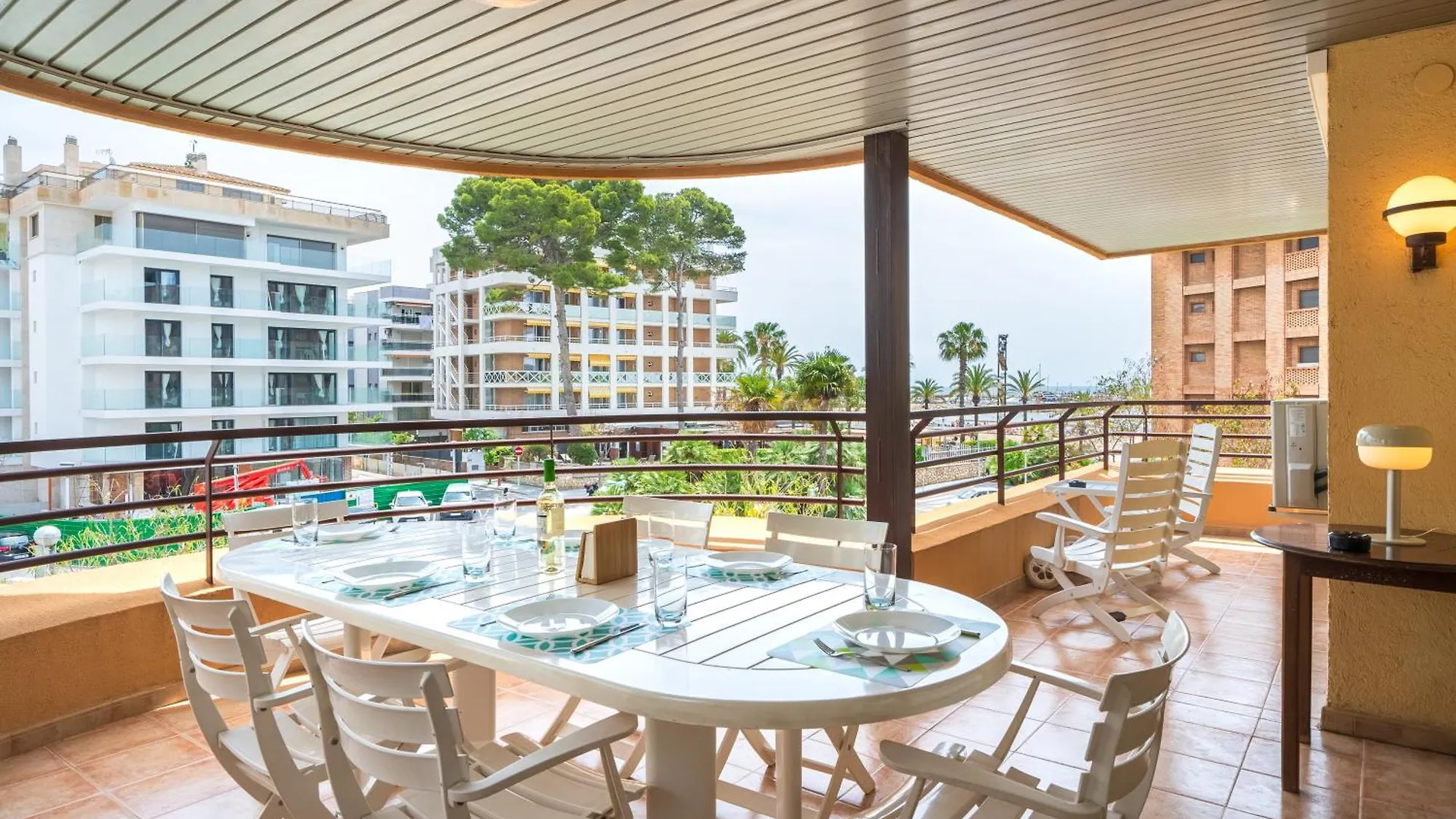 Luxury Apartment With Sea View And Parking Salou
