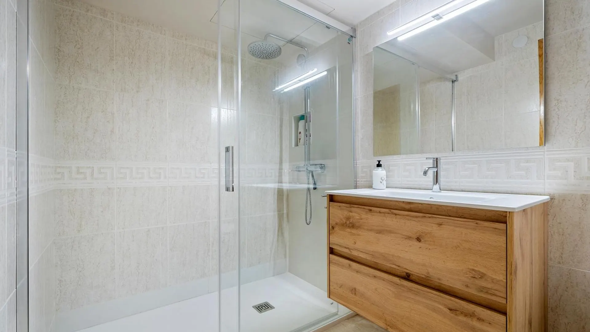 Luxury Apartment With Sea View And Parking Salou 0*,  Spain